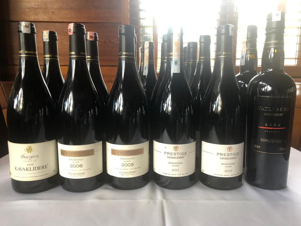 kavaklıdere prestige öküzgözü wine şarap tasting tadım tatlı sert 2004 2008 2009 2011 2012 selçuk restoran restaurant bursa tadım kulübü