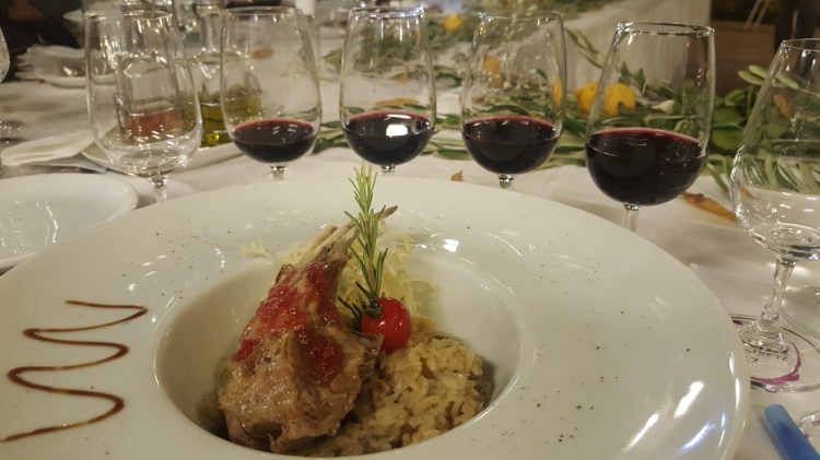 Kuzu selendi sarnıç akhisar moralı blend bursa tadım kulübü selçuk restaurant shiraz merlot wine şarap