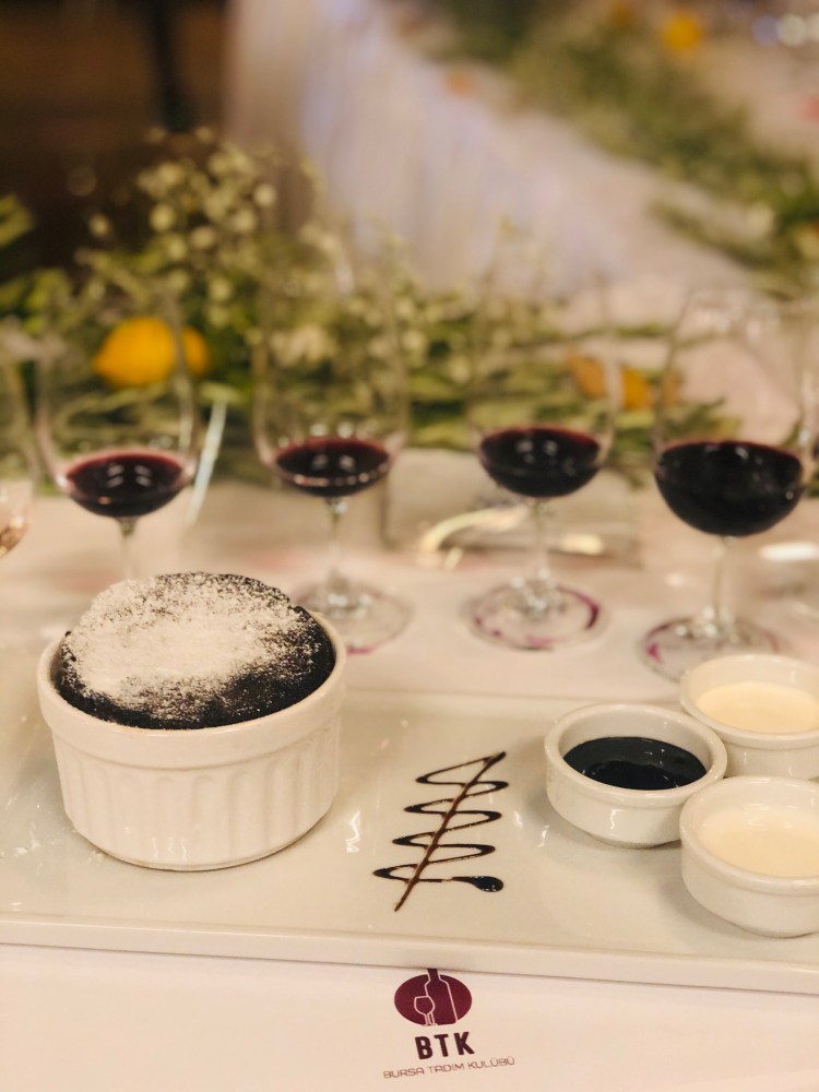 çikolatalı sufle moralı blend bursa tadım kulübü selçuk restaurant shiraz merlot wine şarap selendi akhisar sarnıç
